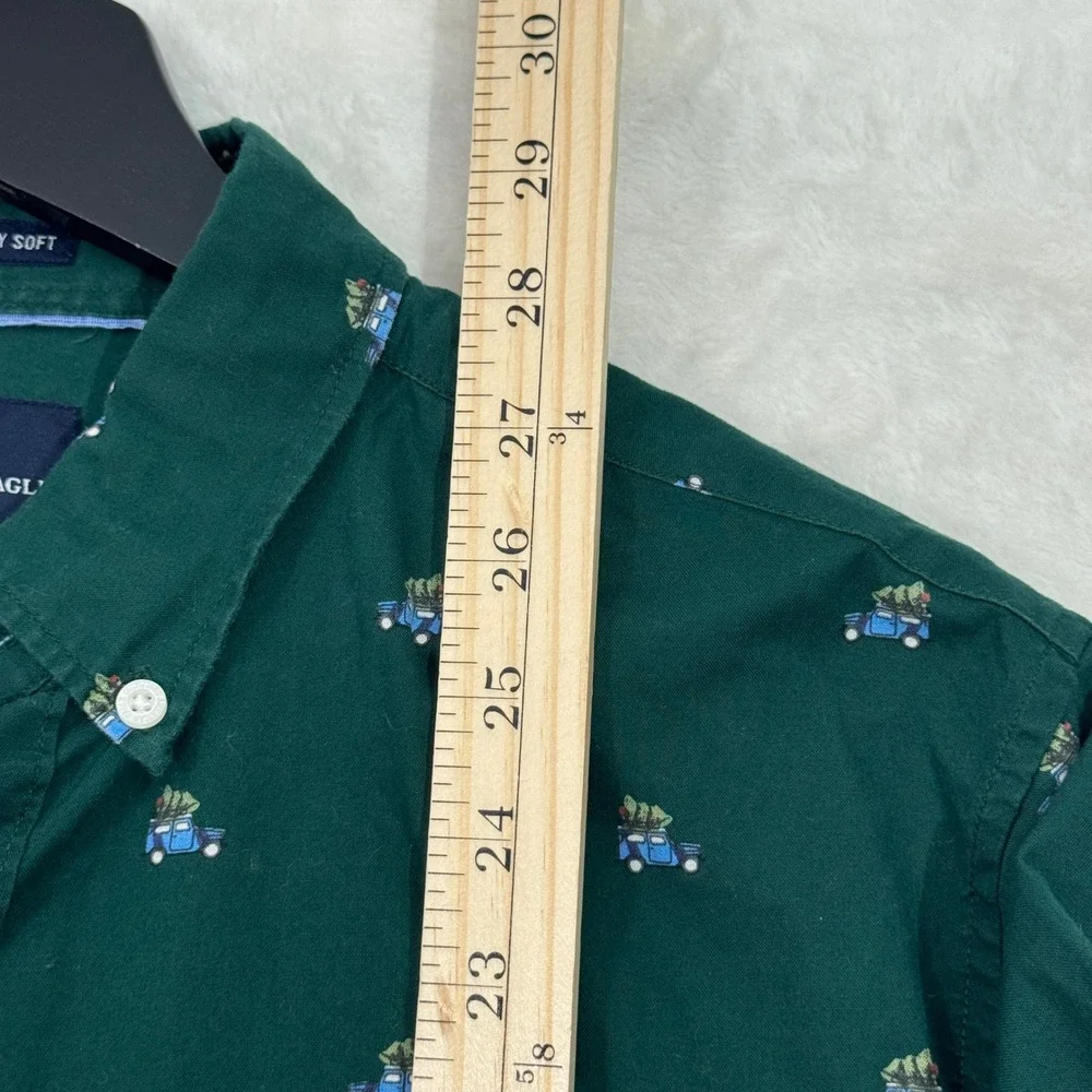 American‎ Eagle Shirt Mens S Green Christmas Truck Seriously Soft Button Down S